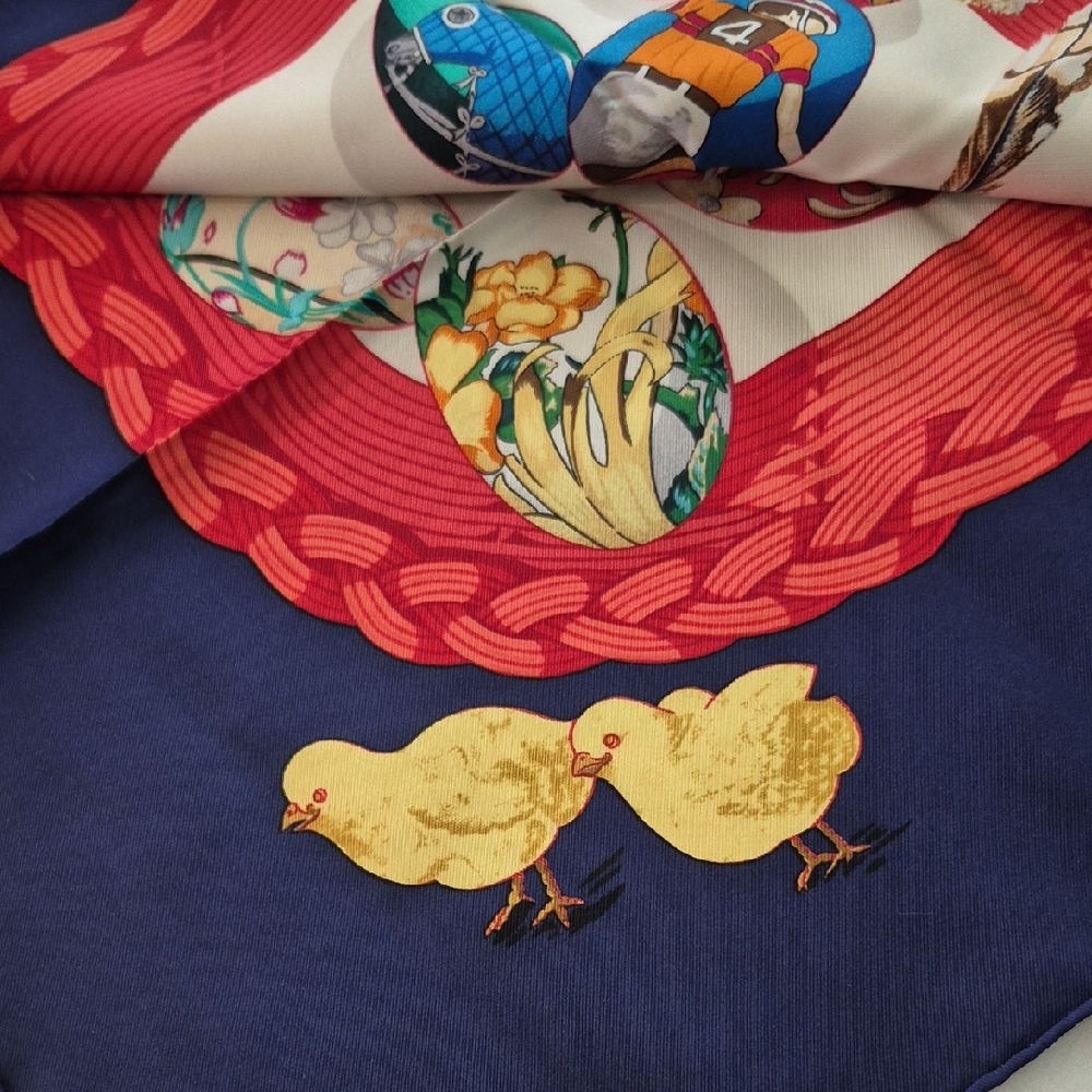 Colorful Patterned Scarf - Picture 5 of 7